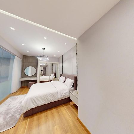 Al Fares Luxury Furnished Apartment-Damac Tower Exteriör bild