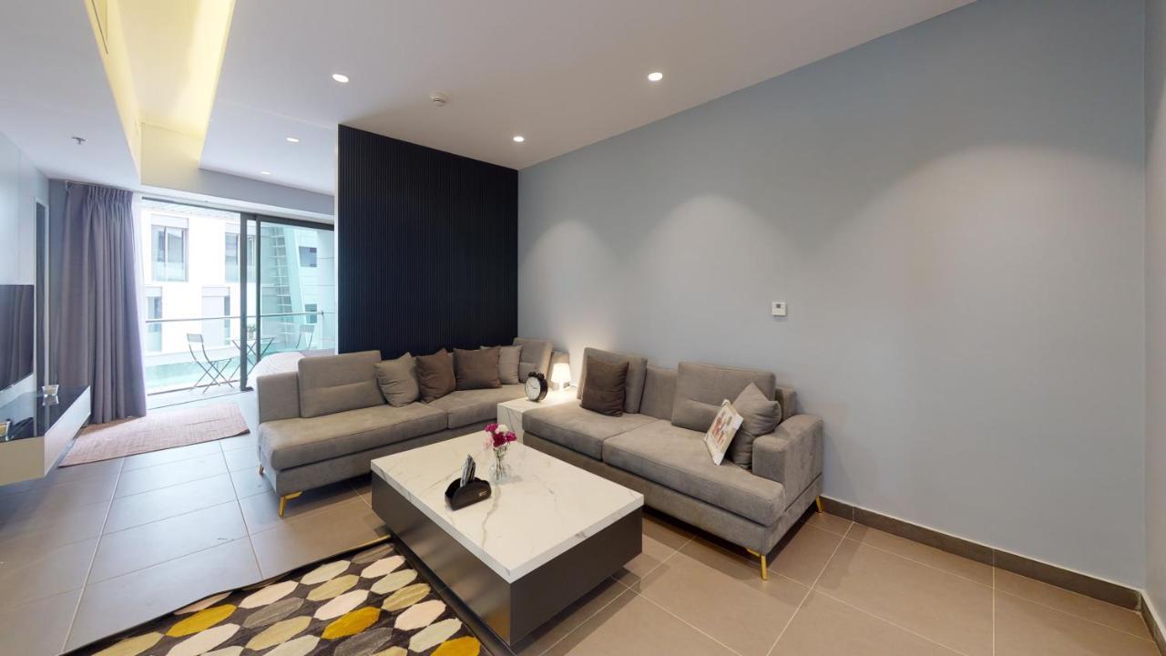 Al Fares Luxury Furnished Apartment-Damac Tower Exteriör bild