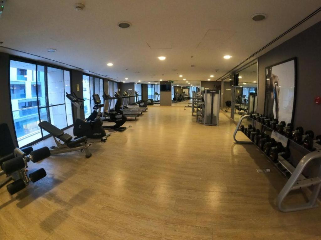Al Fares Luxury Furnished Apartment-Damac Tower Exteriör bild